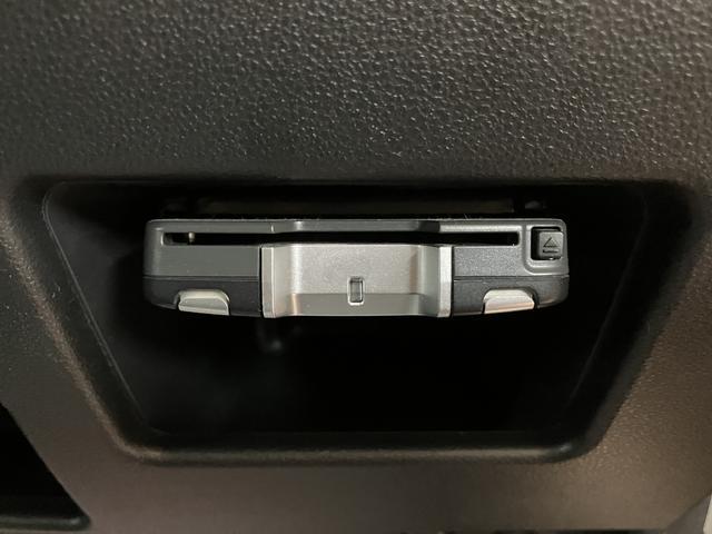 タントカスタムＲＳ　トップエディションＳＡIII　ナビ／ＥＴＣターボ車／ナビ（ＮＭＺＫ−Ｗ６８Ｄ）／ＣＤ／ＤＶＤ／Ｂｌｕｅｔｏｏｔｈ／ＵＳＢ／バックカメラ／両側パワースライド／キーフリー／ＬＥＤヘッドライト／衝突軽減ブレーキ／アルミホイール（大阪府）の中古車