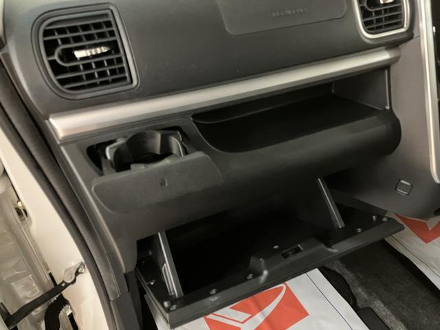 タントカスタムＲＳ　トップエディションＳＡIII　ナビ／ＥＴＣターボ車／ナビ（ＮＭＺＫ−Ｗ６８Ｄ）／ＣＤ／ＤＶＤ／Ｂｌｕｅｔｏｏｔｈ／ＵＳＢ／バックカメラ／両側パワースライド／キーフリー／ＬＥＤヘッドライト／衝突軽減ブレーキ／アルミホイール（大阪府）の中古車