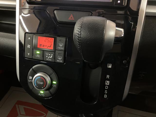 タントカスタムＲＳ　トップエディションＳＡIII　ナビ／ＥＴＣターボ車／ナビ（ＮＭＺＫ−Ｗ６８Ｄ）／ＣＤ／ＤＶＤ／Ｂｌｕｅｔｏｏｔｈ／ＵＳＢ／バックカメラ／両側パワースライド／キーフリー／ＬＥＤヘッドライト／衝突軽減ブレーキ／アルミホイール（大阪府）の中古車
