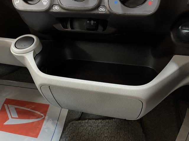 パッソＸ　ユルリ　ナビ／バックカメラ／車検整備付きナビ（ＮＳＤＤ−Ｗ６１）／ワンセグ／ＣＤ／ＡＭ／ＦＭ／ＵＳＢ／バックカメラ／ＥＴＣ／キーフリー／（大阪府）の中古車