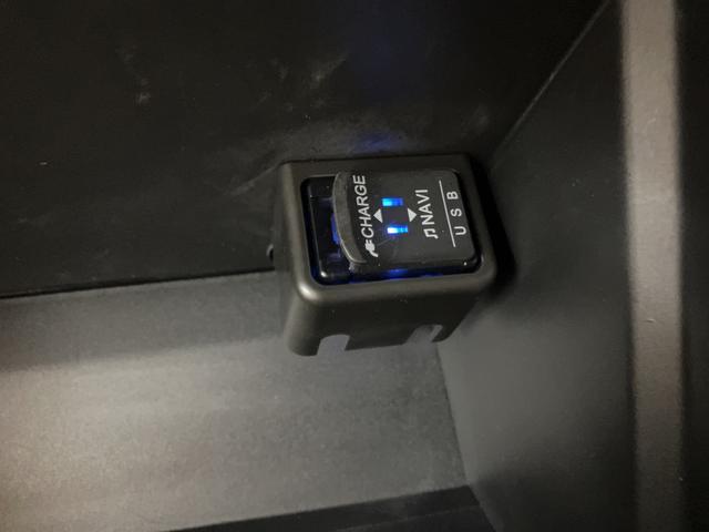 ミラトコットＧ　リミテッド　ＳＡIII　ナビ／パノラマモニターナビ（ＮＭＺＫ−Ｗ７１Ｄ）／フルセグ／ＣＤ／ＤＶＤ／Ｂｌｕｅｔｏｏｔｈ／ＵＳＢ／パノラマモニター／前後ドラレコ／シートヒーター／キーフリー／令和３年式／走行１．８万キロ（大阪府）の中古車