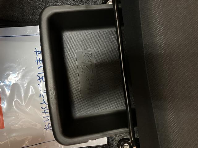 ムーヴカスタム　ＲＳ　ナビ／ドラレコ／ＥＴＣ／走行４．１万キロナビ（ＮＳＺＣ−Ｗ６０）／Ｂｌｕｅｔｏｏｔｈ／ＣＤ／ＤＶＤ／ＵＳＢ／フルセグ／ドラレコ／ＭＯＭＯ製ハンドル／プッシュボタンスタート／ＬＥＤヘッドライト／フォグランプ／（大阪府）の中古車