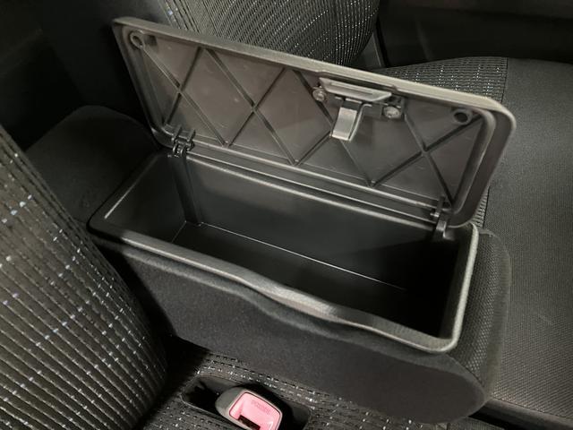 ムーヴカスタム　ＲＳ　ナビ／ドラレコ／ＥＴＣ／走行４．１万キロナビ（ＮＳＺＣ−Ｗ６０）／Ｂｌｕｅｔｏｏｔｈ／ＣＤ／ＤＶＤ／ＵＳＢ／フルセグ／ドラレコ／ＭＯＭＯ製ハンドル／プッシュボタンスタート／ＬＥＤヘッドライト／フォグランプ／（大阪府）の中古車