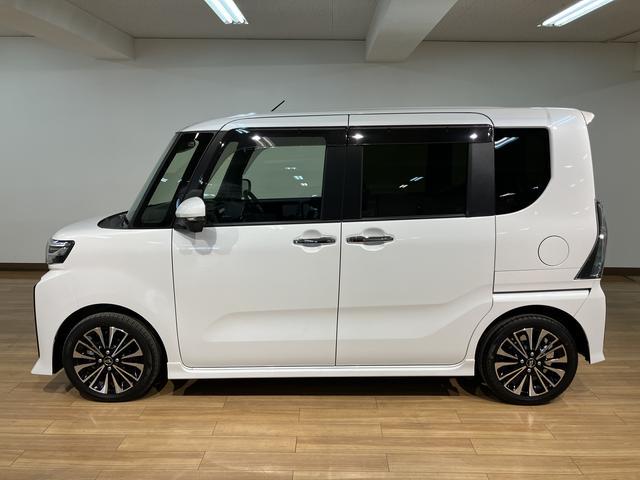 タントカスタムＲＳ　ナビ／前後ドラレコ／パノラマモニター／ＥＴＣターボ車／令和５年式／ナビ（ＮＭＺＬ−Ｗ７３Ｄ）／ＣＤ／ＤＶＤ／Ｂｌｕｅｔｏｏｔｈ／ＵＳＢ／パノラマモニター／前後ドラレコ／ＥＴＣ／両側パワースライド／キーフリー／革巻きステアリング／（大阪府）の中古車
