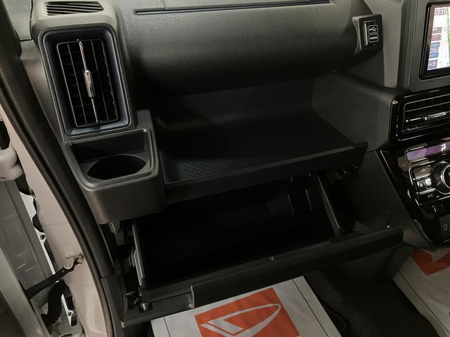 タントカスタムＲＳ　ナビ／前後ドラレコ／パノラマモニター／ＥＴＣターボ車／令和５年式／ナビ（ＮＭＺＬ−Ｗ７３Ｄ）／ＣＤ／ＤＶＤ／Ｂｌｕｅｔｏｏｔｈ／ＵＳＢ／パノラマモニター／前後ドラレコ／ＥＴＣ／両側パワースライド／キーフリー／革巻きステアリング／（大阪府）の中古車