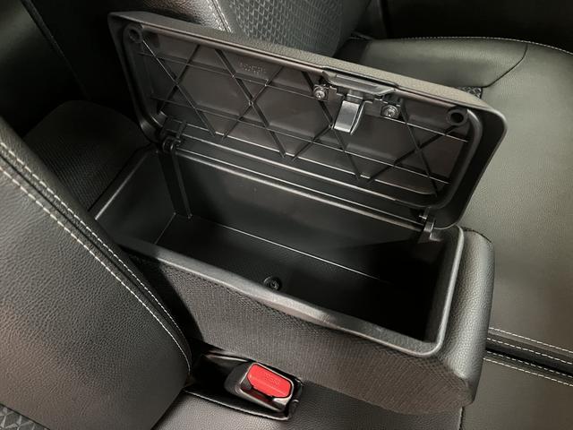 ムーヴカスタム　ＲＳ　ハイパーリミテッドＳＡIII／８インチナビ令和２年式／走行１．６万キロ／１年保証／８インチナビ（ＮＳＺＮ−Ｘ７０Ｄ）／ＣＤ／ＤＶＤ／Ｂｌｕｅｔｏｏｔｈ／ＨＤＭＩ／パノラマモニター／前後ドラレコ／ＥＴＣ／ＬＥＤヘッドライト・フォグランプ（大阪府）の中古車