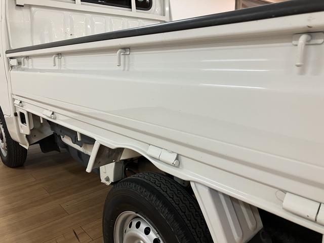 ハイゼットトラックスタンダード　２ＷＤ／５ＭＴ／令和２年式／走行４．１万キロ令和２年式／走行４．１万キロ／２ＷＤ／５ＭＴ／ゲートプロテクター／リヤガラススモーク／１年間距離無制限保証／エアコン／パワステ（大阪府）の中古車