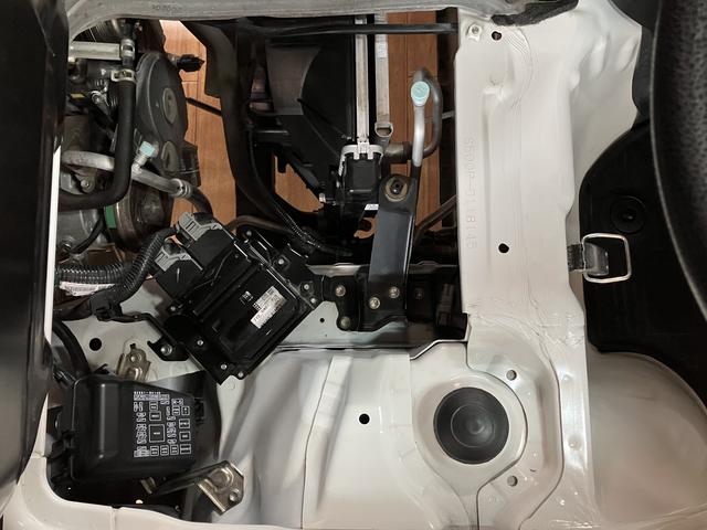 ハイゼットトラックスタンダード　２ＷＤ／５ＭＴ／令和２年式／走行４．１万キロ令和２年式／走行４．１万キロ／２ＷＤ／５ＭＴ／ゲートプロテクター／リヤガラススモーク／１年間距離無制限保証／エアコン／パワステ（大阪府）の中古車