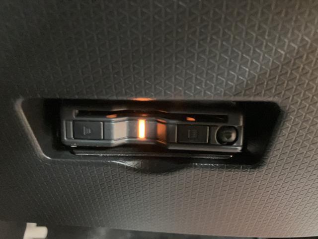 タントカスタムＸ　　令和４年式／走行１．０万キロ／車検整備付きナビ（ＮＭＺＫ−Ｗ７２Ｄ）／ＣＤ／ＤＶＤ／Ｂｌｕｅｔｏｏｔｈ／ＵＳＢ／パノラマモニター／前後ドラレコ／ＥＴＣ／両側パワースライド／シートヒーター／キーフリー／衝突軽減ブレーキ／ＬＥＤヘッドライト（大阪府）の中古車