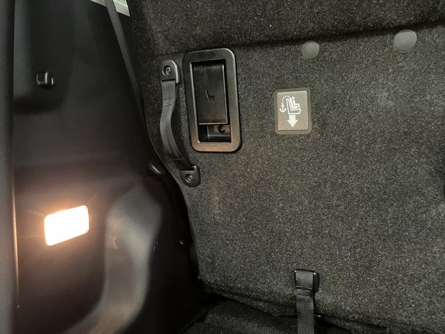 トールカスタムＧ・エントリーナビ・Ｆドラレコ・ＥＴＣ・鍵２個クルーズコントロール・エントリーナビ・Ｂｌｕｅｔｏｏｔｈ・ＵＳＢ・フロントドラレコ・ＥＴＣ・コーナーセンサー・電子パーキングブレーキ・電動格納ミラー・１４インチ純正アルミホイール・両側電動スライドドア（大阪府）の中古車