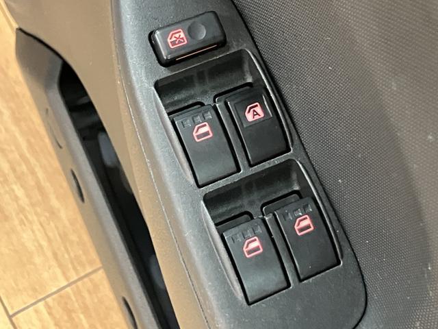 エッセＤ　平成２２年式／走行１．９万キロ／車検整備付き平成２２年式／走行１．９万キロ／車検整備付き／１年間距離無制限保証／ＣＤステレオ／キーレスエントリ／カーペットマット／バイザー／パワーウィンド（大阪府）の中古車