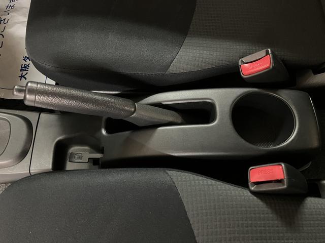エッセＤ　平成２２年式／走行１．９万キロ／車検整備付き平成２２年式／走行１．９万キロ／車検整備付き／１年間距離無制限保証／ＣＤステレオ／キーレスエントリ／カーペットマット／バイザー／パワーウィンド（大阪府）の中古車