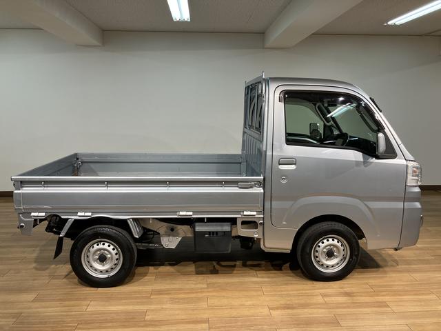 ハイゼットトラックエクストラＳＡIIIｔ　４ＷＤ・ＭＴ・エントリーナビ・ＥＴＣ４ＷＤ・ＭＴ・衝突回避軽減ブレーキ付き・エントリーナビ・Ｂｌｕｅｔｏｏｔｈ・ナビ連動フロントドラレコ・ＥＴＣ・ＬＥＤデイランプ・工具箱・バックモニター付き（大阪府）の中古車