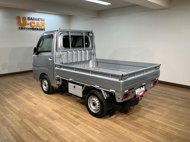 ハイゼットトラックエクストラＳＡIIIｔ　４ＷＤ・ＭＴ・エントリーナビ・ＥＴＣ４ＷＤ・ＭＴ・衝突回避軽減ブレーキ付き・エントリーナビ・Ｂｌｕｅｔｏｏｔｈ・ナビ連動フロントドラレコ・ＥＴＣ・ＬＥＤデイランプ・工具箱・バックモニター付き（大阪府）の中古車