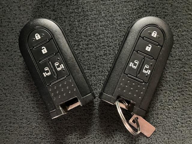 ムーヴキャンバスGブラックインテリアリミテッド SAIII ナビ/パノラマ平成30年式/走行5.7万キロ/車検整備付き/ナビ/14インチアルミホイール/パノラマモニター/ドラレコ/革巻きステアリング/衝突軽減ブレーキ/両側パワースライドドア/LEDヘッドライト/キーフリー/(大阪府)の中古車