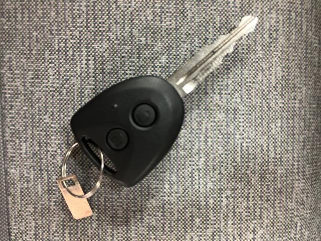 ブーンX SAII/走行0.7万km/ナビ/ETC/車検整備渡し1年間走行距離無制限保証/走行0.7万km/ナビ(NMZK−W68D)/CD・DVD・Bluetooth/ETC/コーナーセンサー/キーレスエントリー/車検整備渡し/マット/バイザー(大阪府)の中古車