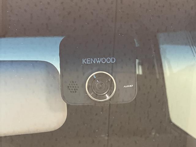 ハイゼットカーゴクルーズリミテッド/走行1.1万キロ/車検整備渡し/1年保証走行1.1万キロ/ナビ/Bluetooth/ドラレコ/ETC/車検整備渡し/1年間走行距離無制限保証/パワーウインドウ/電動格納ミラー/キーレス/オーバーヘッドシェルフ/トップシェイドガラス/(大阪府)の中古車