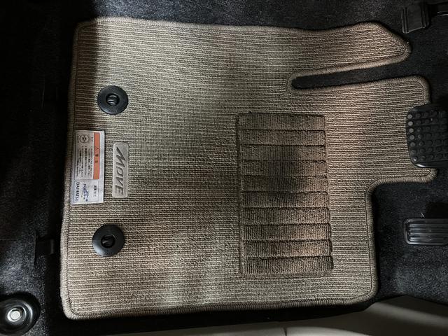 ムーヴＬ／１年保証／ＣＤチューナー／オートエアコン／車検整備渡し１年間走行距離無制限保証／走行１０．７万ｋｍ／ＣＤチューナー／オートエアコン／キーレスエントリー／電動格納ドアミラー／ハロゲンヘッドライト／マット／バイザー／リヤガラス５面フィルム／車検整備渡し（大阪府）の中古車