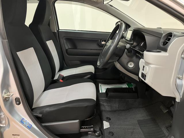 ミライースＸ　ＳＡIII　　ナビ／ＥＴＣ／車検整備付き平成３０年式／走行４．２万キロ／ナビ（ＮＭＺＫ−Ｗ６８Ｄ）／ＥＴＣ／ＬＥＤヘッドライト／キーレスエントリー／衝突軽減ブレーキ／（大阪府）の中古車