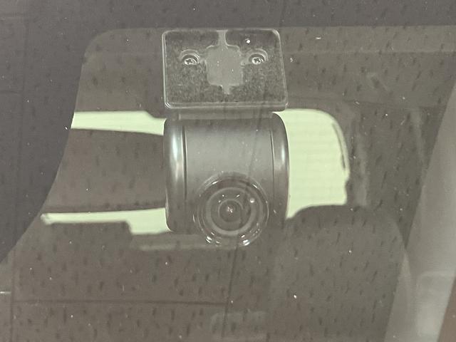 タントカスタムＲＳスタイルセレクション　ナビ／ドラレコ／ＥＴＣ令和３年式／走行５．２万キロ／ナビ（ＮＳＺＮ−Ｗ７１Ｄ）／バックカメラ／前後ドラレコ／ＥＴＣ／アダプティブクルーズコントロール／両側パワースライドドア／ターボ車／ＬＥＤヘッドライト／（大阪府）の中古車