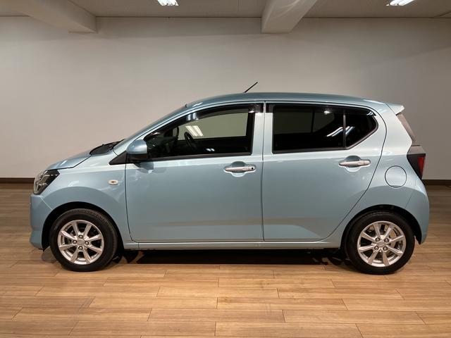 ミライースＧ　リミテッドＳＡIII／走行１．３万キロ／ＤＶＤチューナー走行１．３万キロ／純正ＣＤ＆ＤＶＤチューナー／バックカメラ／１年間走行距離無制限保証／衝突軽減ブレーキ／ＬＥＤヘッドライト／電動格納ミラー／プッシュスタート／コーナーセンサー／サイドエアバッグ／（大阪府）の中古車