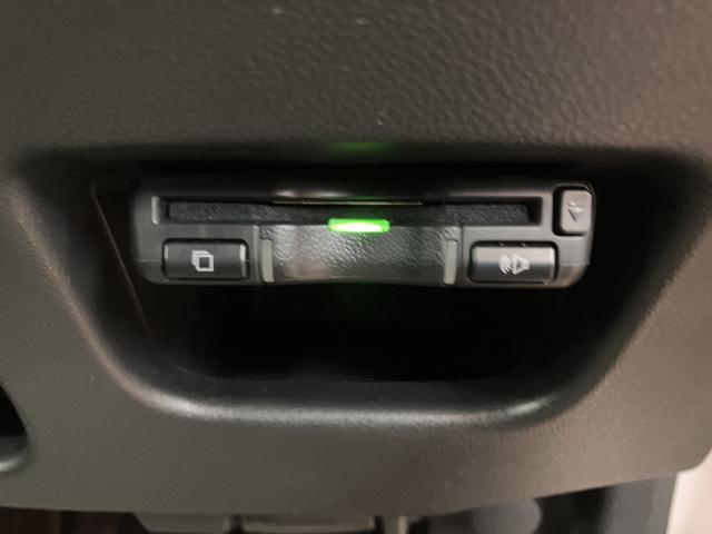 ムーヴカスタム　ＲＳ　ハイパーリミテッドＳＡIII　８インチナビ純正８インチナビ（ＮＳＺＮ−Ｙ７０ＤＳ）／フルセグ／ＣＤ／ＤＶＤ／Ｂｌｕｅｔｏｏｔｈ／ＨＤＭＩ／パノラマモニター／前後ドラレコ／ＥＴＣ／ＬＥＤヘッドライト／革巻ステアリング／シートヒーター／キーフリー（大阪府）の中古車