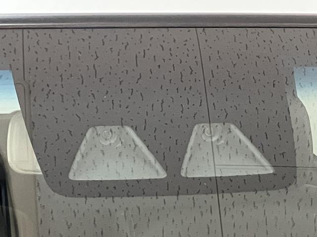 ムーヴカスタム　ＲＳ　ハイパーリミテッドＳＡIII　８インチナビ純正８インチナビ（ＮＳＺＮ−Ｙ７０ＤＳ）／フルセグ／ＣＤ／ＤＶＤ／Ｂｌｕｅｔｏｏｔｈ／ＨＤＭＩ／パノラマモニター／前後ドラレコ／ＥＴＣ／ＬＥＤヘッドライト／革巻ステアリング／シートヒーター／キーフリー（大阪府）の中古車