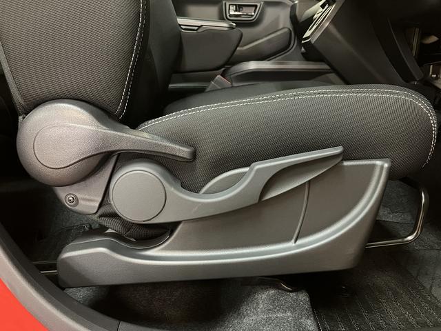 タフトＧ　ダーククロムベンチャー　元試乗車・クルーズコントロール令和６年☆元試乗車・純正７インチナビ（ＮＭＺＫ−Ｗ７５ＤＥ）・クルーズコントロール・純正１５インチアルミホイール・電子パーキングブレーキ・ブレーキホールド・ＬＥＤヘッドライト・キーフリー２個（大阪府）の中古車