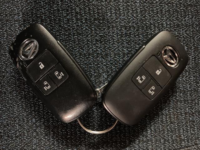 ムーヴキャンバスセオリーＸ　令和４年式／走行３．１万キロ／ナビ／バックカメラナビ（ＮＭＺＫ−Ｗ７２Ｄ）／バックカメラ／フルセグ／ＣＤ／ＤＶＤ／Ｂｌｕｅｔｏｏｔｈ／ＵＳＢ／キーフリー／衝突軽減ブレーキ／両側パワースライドドア／オートエアコン（大阪府）の中古車