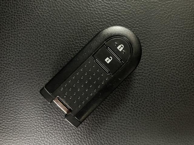 ムーヴカスタム　ＲＳ　ハイパーリミテッドＳＡIII／ナビ／パノラマ新車保証継承／走行４．４万ｋｍ／純正ナビ／パノラマモニター／前後ドラレコ／ＥＴＣ／運転席シートヒーター／ＬＥＤヘッドライト・フォグランプ／キーフリー／オートエアコン／ＨＤＭＩ／車検整備渡し（大阪府）の中古車