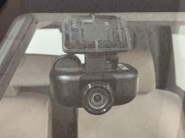 ムーヴキャンバスＸメイクアップリミテッド　ＳＡIII　ナビ・ドラレコ走行距離３．３万キロ☆純正８インチハイエンドナビ・ドラレコ・パノラマモニター・ＵＳＢ端子・ＨＤＭＩ端子・両側電動スライドドア・ＬＥＤヘッドライト・オートライト・オートハイビーム・キーフリー２個（大阪府）の中古車