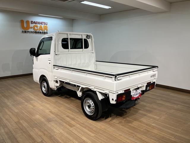 ハイゼットトラックエクストラ／走行１．１万ｋｍ／純正ナビ／前ドラレコ／ＥＴＣ新車保証継承／走行１．１万ｋｍ／純正ナビ（ＮＭＺＬ−Ｗ７２Ｄ）／ＣＤ／ＤＶＤ／Ｂｌｕｅｔｏｏｔｈ／前ドラレコ／ＥＴＣ／ＬＥＤヘッドライト・フォグランプ／キーフリー／電動格納ドアミラー／ＵＳＢソケット（大阪府）の中古車