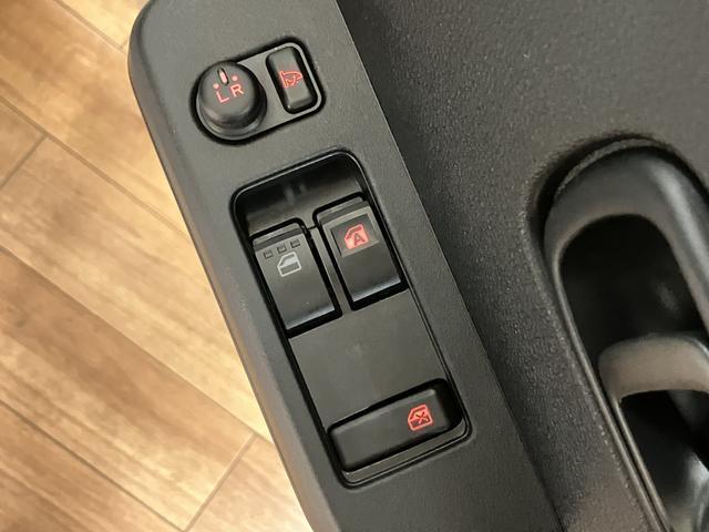 ハイゼットトラックエクストラ／走行１．１万ｋｍ／純正ナビ／前ドラレコ／ＥＴＣ新車保証継承／走行１．１万ｋｍ／純正ナビ（ＮＭＺＬ−Ｗ７２Ｄ）／ＣＤ／ＤＶＤ／Ｂｌｕｅｔｏｏｔｈ／前ドラレコ／ＥＴＣ／ＬＥＤヘッドライト・フォグランプ／キーフリー／電動格納ドアミラー／ＵＳＢソケット（大阪府）の中古車