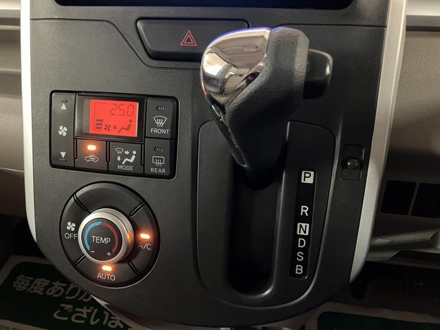 タントＸ／ナビ／ＥＴＣ／片側パワースライドドア／車検整備渡し１年間走行距離無制限保証／純正ナビ（ＮＭＣＫ−Ｗ６５Ｄ）／ＥＴＣ／片側パワースライドドア／ハロゲンヘッドライト／オートライト／オートエアコン／キーフリー／電動格納ドアミラー／車検整備渡し（大阪府）の中古車