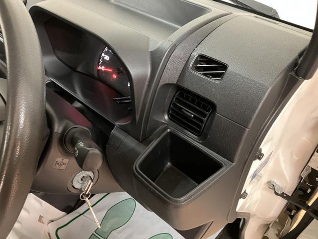 ハイゼットトラックスタンダード／ＡＭ・ＦＭラジオ／ＥＴＣ／オートライト走行４．６万ｋｍ／ＡＭ・ＦＭラジオ／ＥＴＣ／ハロゲンヘッドライト／オートライト／オートハイビーム／助手席エアバック／コーナーセンサー／マット／バイザー／マニュアルエアコン（大阪府）の中古車