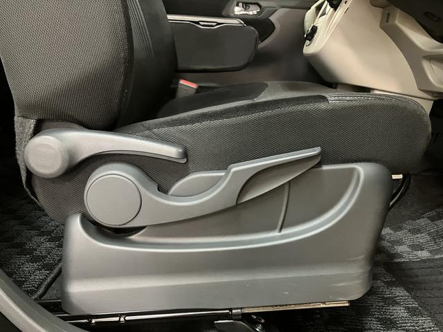 ムーヴXリミテッドII SAIII ナビ/ETC/バックカメラナビ(NMZK−W70D)/Bluetooth/フルセグ/USB/CD/DVD/バックカメラ/ETC/LEDヘッドライト/キーフリー/14インチアルミホイール/オートライト/オートエアコン(大阪府)の中古車