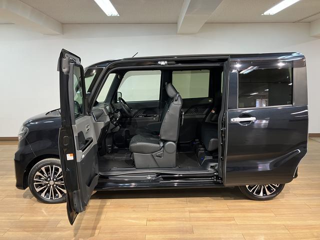 タントカスタムRSセレクション ナビ・FRドラレコ・ETC・USB令和2年式・走行距離1.2万キロ☆クルーズコントロール・スタンダードナビ・フロント/リヤドラレコ・ETC・USB・パノラマモニター・運転席/助手席シートヒーター・運転席ロングスライド(大阪府)の中古車