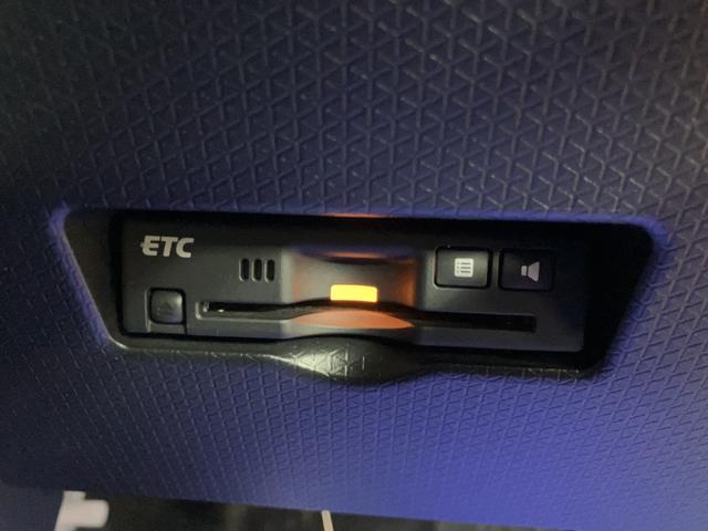 タントカスタムRSセレクション ナビ・FRドラレコ・ETC・USB令和2年式・走行距離1.2万キロ☆クルーズコントロール・スタンダードナビ・フロント/リヤドラレコ・ETC・USB・パノラマモニター・運転席/助手席シートヒーター・運転席ロングスライド(大阪府)の中古車