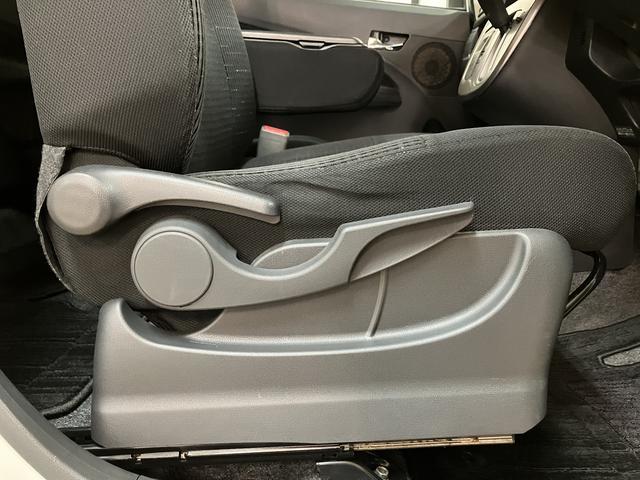 ムーヴカスタム　Ｘリミテッド／走行７．６万ｋｍ／ナビ／バックカメラ１年間走行距離無制限保証／走行７．６万ｋｍ／ナビ／ワンセグテレビ／バックカメラ／ＬＥＤヘッドライト／ハロゲンフォグライト／オートライト／キーフリー／オートエアコン／電動格納ドアミラー／アルミホイール（大阪府）の中古車