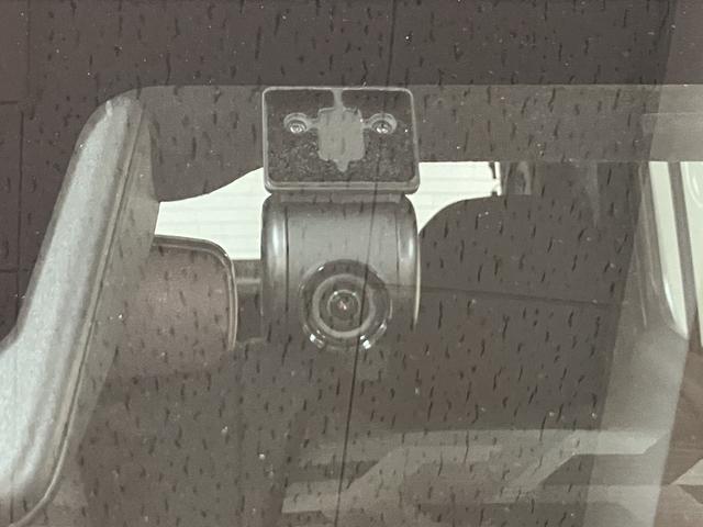 タフトGターボ 純正ナビ/前後ドラレコ/ダークブラックメッキグリルナビ(NMZL−W71D)/フルセグ/Bluetooth/CD/DVD/USB/バックカメラ/前後ドラレコ/ETC/ダークブラックメッキグリル/令和3年式/走行4.2万キロ/車検整備付き(大阪府)の中古車