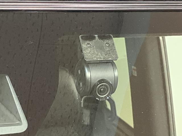 タントカスタムＲＳ／純正ナビ／バックカメラ／前後ドラレコ／ＥＴＣ走行４．１ｋｍ／純正ナビ／ＣＤ・ＤＶＤ・Ｂｌｕｅｔｏｏｔｈ／バックカメラ／前後ドラレコ／ＥＴＣ／両側パワースライドドア／クルーズコントロール／前席シートヒーター／ＬＥＤヘッドライト・フォグランプ（大阪府）の中古車