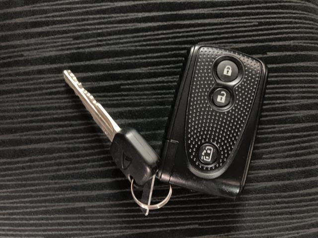 タントカスタムＸスペシャル／走行２．２万ｋｍ／ナビ／バックカメラ１年間走行距離無制限保証／走行２．２万ｋｍ／ナビ／バックカメラ／ＥＴＣ／片側パワースライドドア／ディスチャージヘッドライト／ハロゲンフォグランプ／オートエアコン／キーフリー／電動格納ドアミラー（大阪府）の中古車