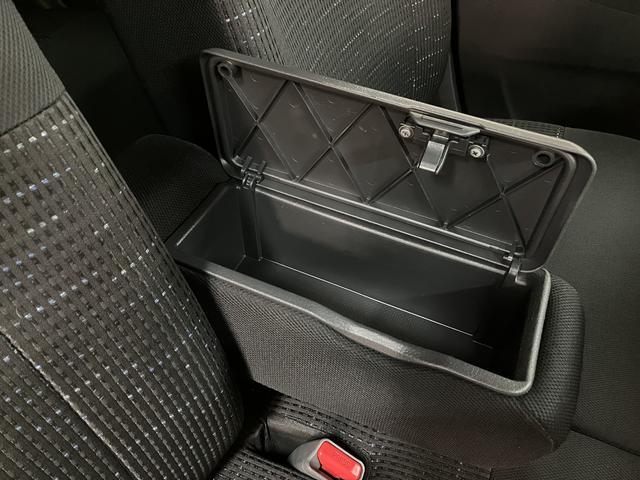 ムーヴカスタム　Ｘ　平成２５年式／走行２．３万キロ／車検整備付きナビ（ＮＭＺＰ−Ｗ６３Ｄ）／ＣＤ／ＤＶＤ／Ｂｌｕｅｔｏｏｔｈ／ＵＳＢ／ＥＴＣ／ＬＥＤヘッドライト／キーフリー／オートエアコン／オートライト／１４インチアルミホイール／車検整備付き（大阪府）の中古車