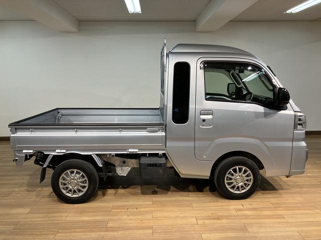 ハイゼットトラックジャンボエクストラ/令和4年/純正ナビ/ETC/車検整備渡し新車保証継承/走行1.4万km/純正ナビ/CD・DVD・Bluetooth/ETC/LEDヘッドライト・フォグランプ/オートライト/オートハイビーム/キーフリー/アルミホイール/電動格納ドアミラー(大阪府)の中古車