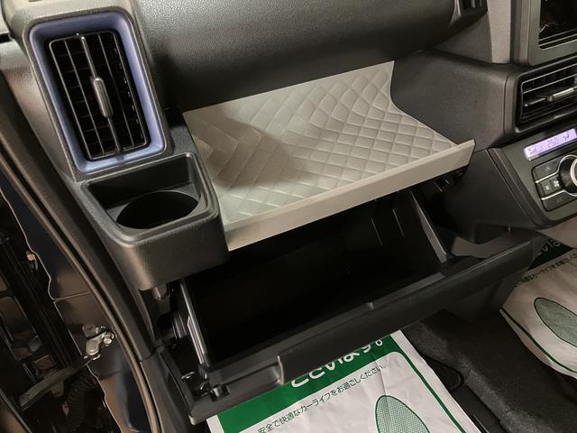 タントＸ　４ＷＤ／バックカメラ／２５年モデル純正ナビ４ＷＤ／令和４年式／走行１．９万キロ／２５年モデル純正ナビ（ＮＭＺＫ−Ｗ７５ＤＥ）／バックカメラ／ＬＥＤヘッドライト／キーフリー／オートエアコン（大阪府）の中古車