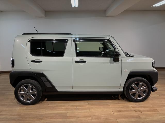 タフトGターボ ダーククロムベンチャー クルコン・ナビ・ドラレコ令和5年式・走行距離1万キロ・純正スタンダードナビ・F/Rドラレコ・ETC車載器・パノラマモニター・運転席/助手席シートヒーター・クルーズコントロール機能・LEDヘッドライト・電子パーキングブレーキ(大阪府)の中古車