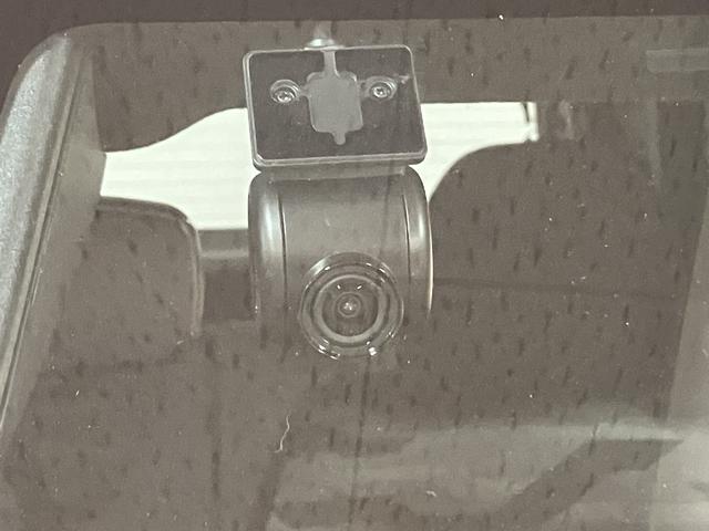 タフトGターボ ダーククロムベンチャー クルコン・ナビ・ドラレコ令和5年式・走行距離1万キロ・純正スタンダードナビ・F/Rドラレコ・ETC車載器・パノラマモニター・運転席/助手席シートヒーター・クルーズコントロール機能・LEDヘッドライト・電子パーキングブレーキ(大阪府)の中古車