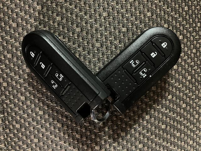 タントＸリミテッドＳＡIII　純正ナビ／パノラマモニター純正ナビ／パノラマモニター／ドラレコ／運転席シートヒーター／キーフリー／オートライト／オートエアコン／ＬＥＤヘッドライト／平成３０年式／走行４．８万キロ／車検整備付き（大阪府）の中古車