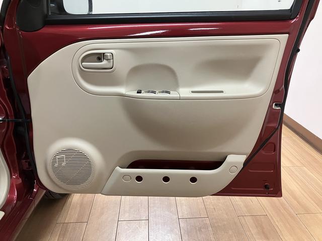 エッセＸ／走行２万キロ／車検整備渡し／電動格納ミラー／４ＡＴ１年間走行距離無制限保証／走行２．０万ｋｍ／４ＡＴ／ＣＤチューナー／電動格納ドアミラー／マット／バイザー／スペアタイヤ／オートエアコン／ハロゲンヘッドライト／車検整備渡し（大阪府）の中古車