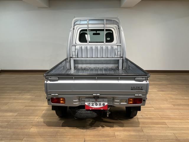 ハイゼットトラックジャンボ　３ＡＴ／２ＷＤ／車検整備付き平成２４年式／走行７．８万キロ／２ＷＤ／３ＡＴ／車検整備付き／パワーウィンド／ＡＭ／ＦＭ／ゲートプロテクター／１年間距離無制限保証／ラバーマット／ロングバイザー（大阪府）の中古車